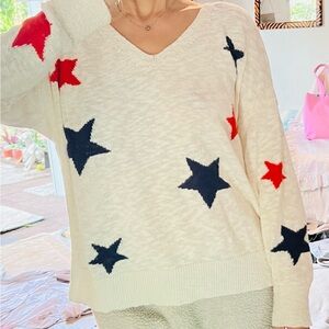 Lou & Grey Cream Sweater with Red and Blue Stars like New! Size L